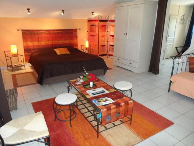Chambres D'Hotes La Colombiere Colombiers  Habitación foto